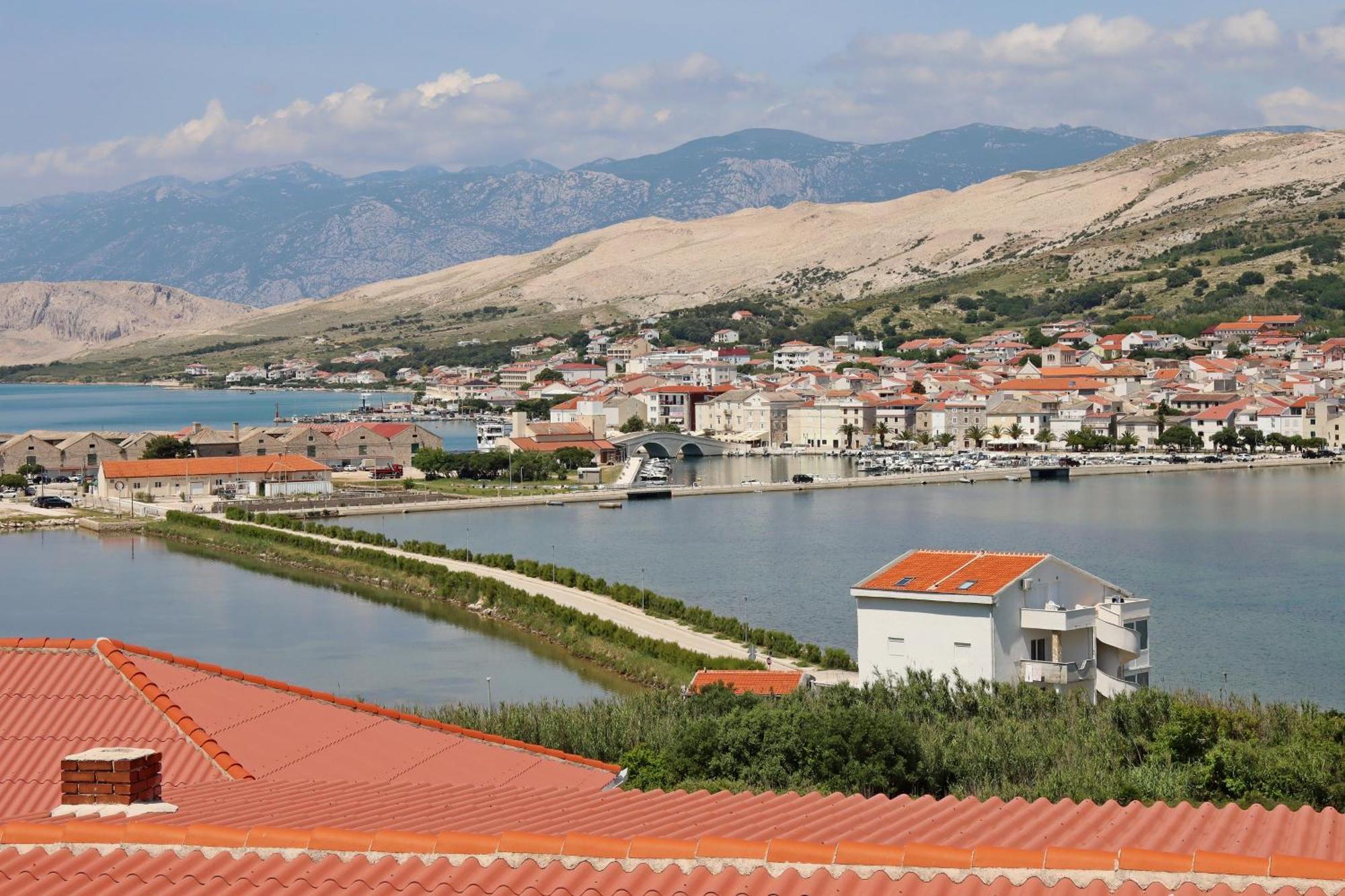 פג Seaside Apartments With A Swimming Pool Pag - 6412 מראה חיצוני תמונה